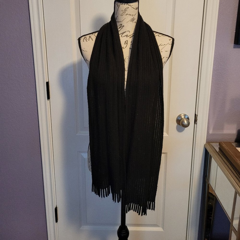 Gap Black Scarf